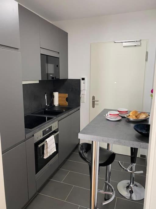 Luxus In Toplage Apartment
